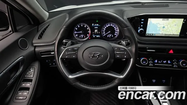 Hyundai Sonata — Фото автомобиля 19