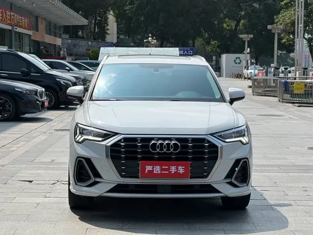 Audi Q3 — Фото автомобиля 2