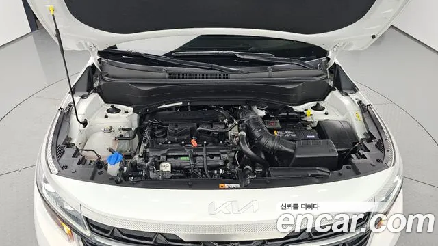 Kia Seltos — Фото автомобиля 9