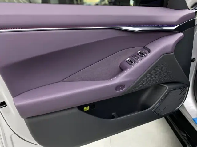 Xpeng P7 — Фото автомобиля 18