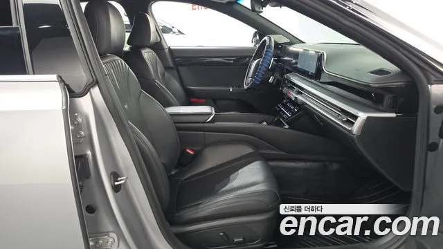 Hyundai Grandeur GN7 — Фото автомобиля 16
