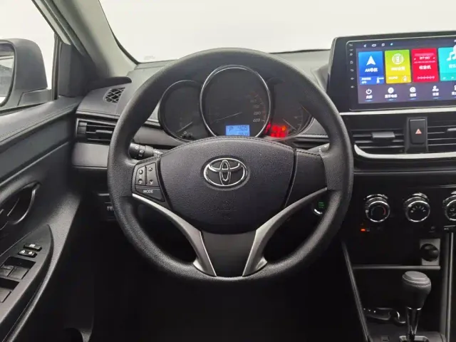 Toyota Vios — Фото автомобиля 11