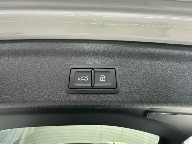 Audi Q3 — Фото автомобиля 16