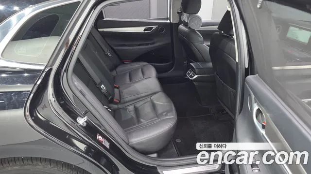 Hyundai Grandeur — Фото автомобиля 10