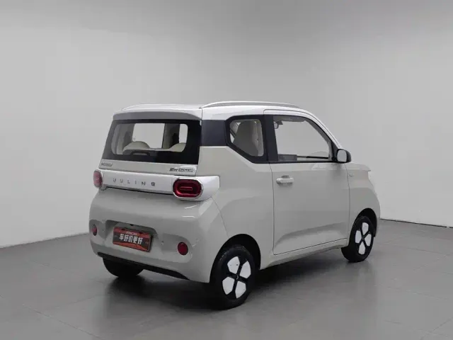 Wuling Hongguang Mini EV — Фото автомобиля 2