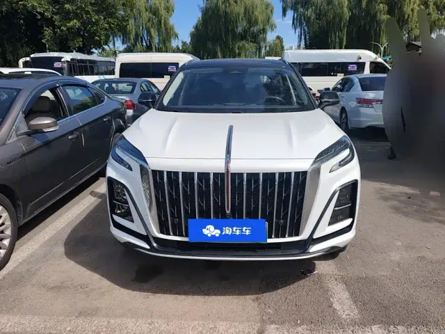 Hongqi HS3 PHEV — Фото автомобиля 2