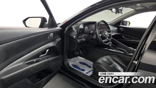 Hyundai Avante CN7 — Фото автомобиля 10