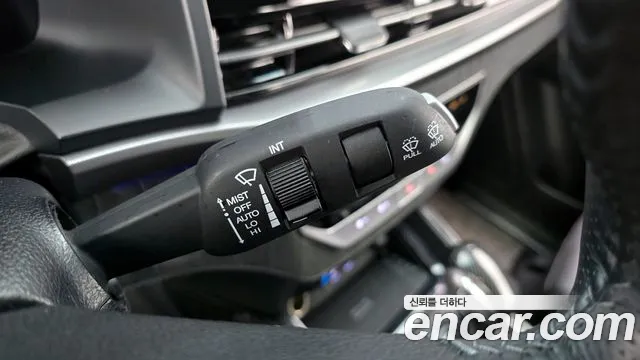 KG_Mobility_Ssangyong Rexton Новый Rexton Sport Khan Дизель 2.2 2WD — Фото автомобиля 15