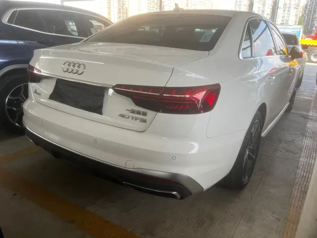 Audi A4L — Фото автомобиля 9