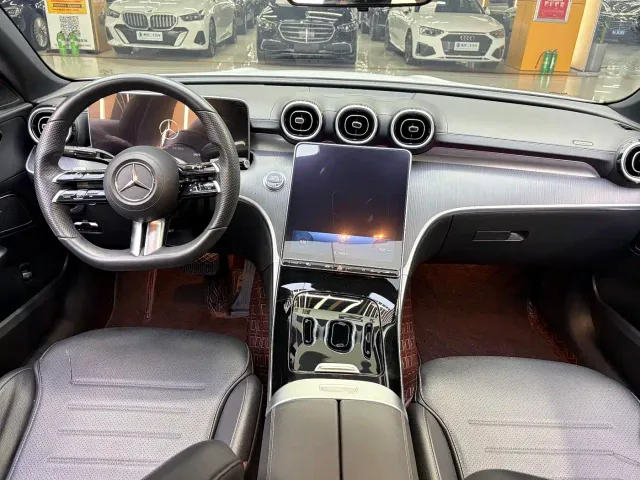 Mercedes-Benz C-Class — Фото автомобиля 5