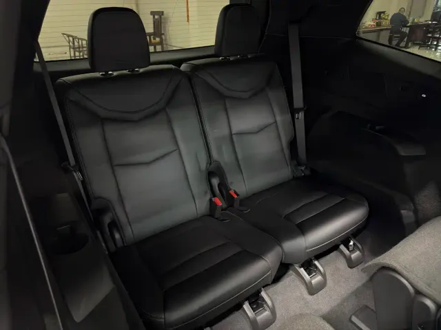 Cadillac XT6 — Фото автомобиля 24