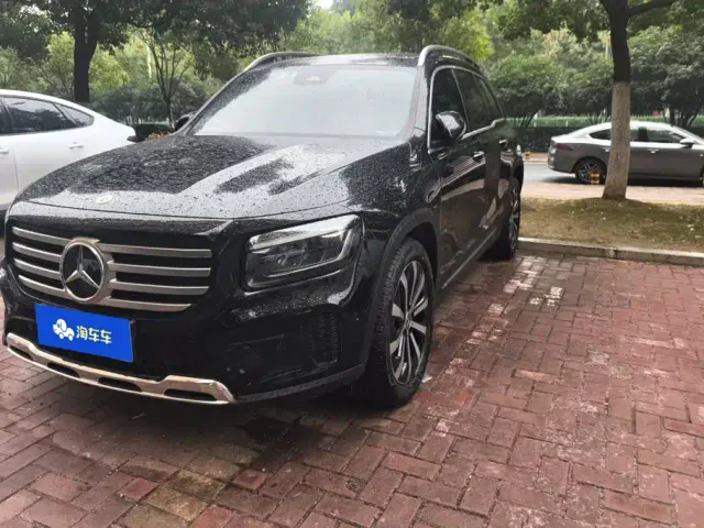 Фотография автомобиля — Mercedes-Benz GLB-Class