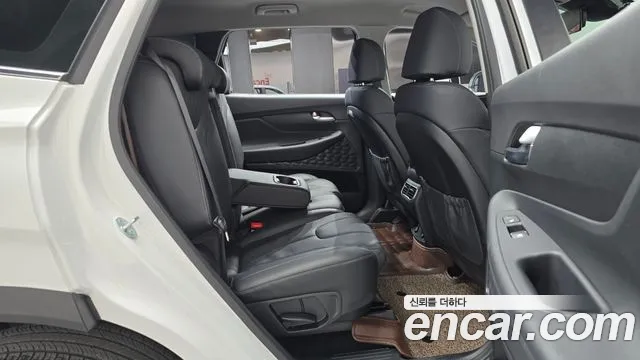 Hyundai Santa Fe New — Фото автомобиля 17