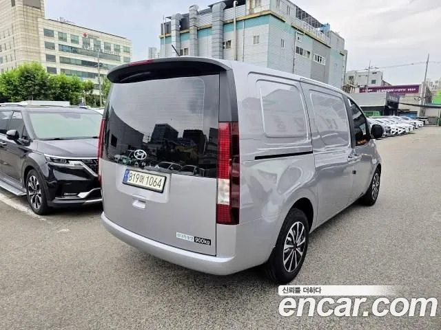 Hyundai Staria Staria Карго 3 места — Фото автомобиля 4