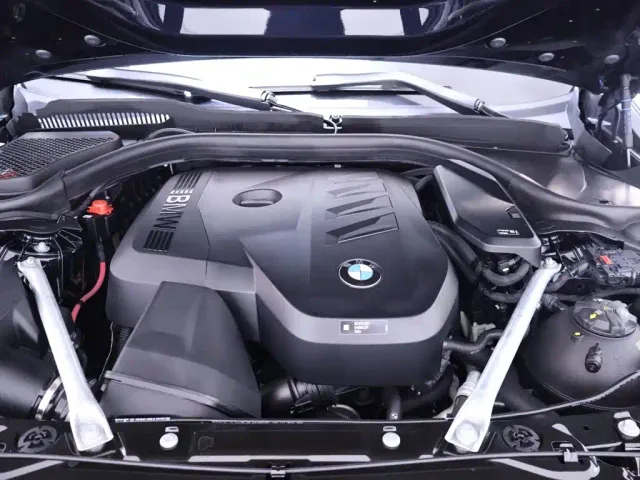 BMW 5 Series — Фото автомобиля 24
