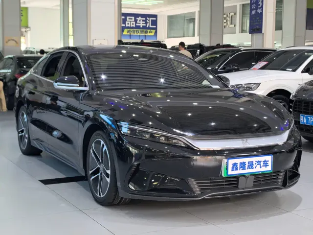 BYD Han — Фото автомобиля 3
