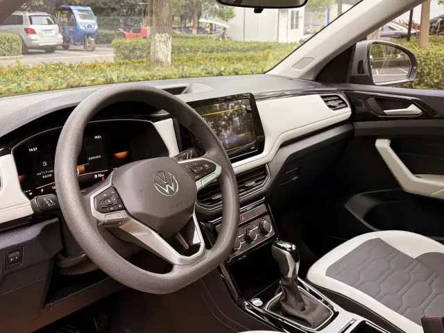 Volkswagen Tharu — Фото автомобиля 14