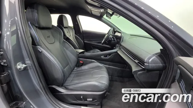 Hyundai Avante CN7 — Фото автомобиля 10