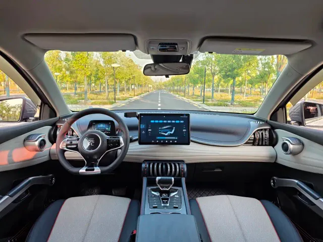 BYD Yuan PLUS — Фото автомобиля 15