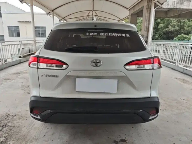 Toyota Frontlander — Фото автомобиля 5