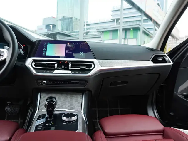 BMW 3 Series — Фото автомобиля 24