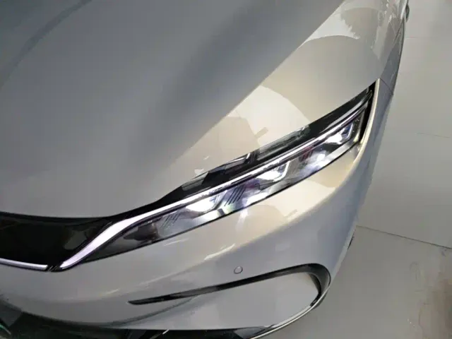 BYD Han — Фото автомобиля 23