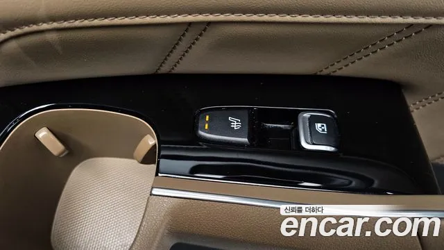 Kia Sorento Новый Sorento 4 поколение Бензин 2.5T 4WD — Фото автомобиля 19