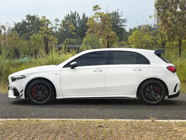 Mercedes-Benz A-Class AMG — Фото автомобиля 3