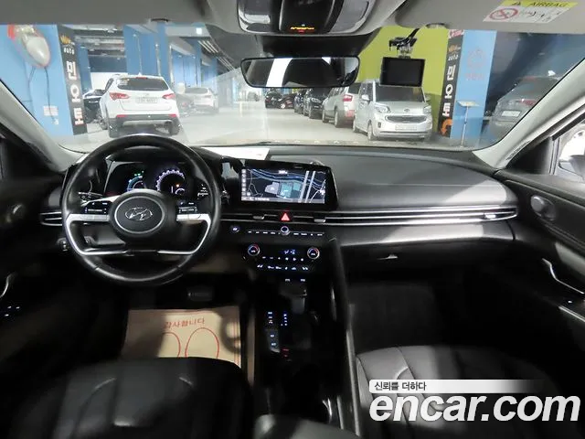 Hyundai Avante CN7 — Фото автомобиля 16