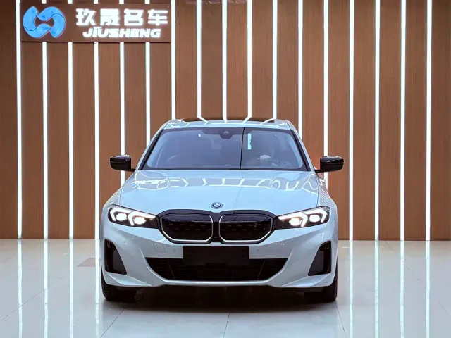 BMW i3 — Фото автомобиля 2