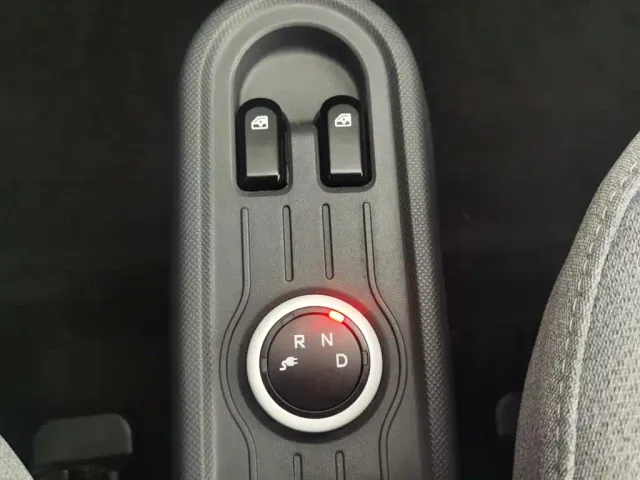 Wuling Hongguang Mini EV — Фото автомобиля 13