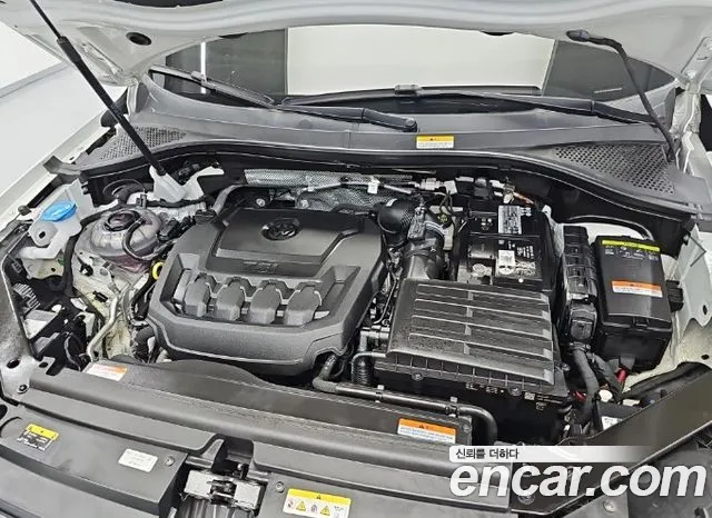 Volkswagen Tiguan — Фото автомобиля 5