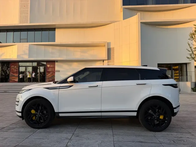 Land Rover Range Rover Evoque — Фото автомобиля 8