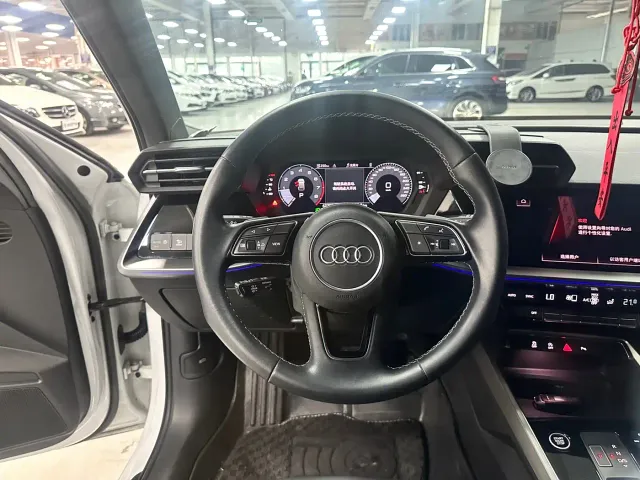 Audi A3 — Фото автомобиля 12