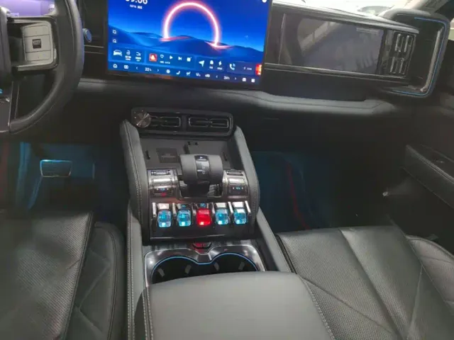 BYD FangChengBao Leopard 5 — Фото автомобиля 13