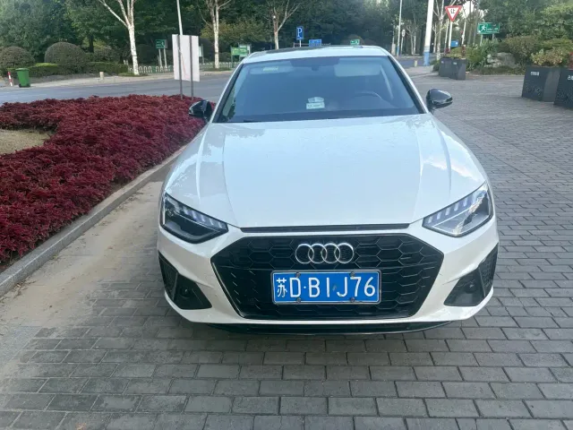 Audi A4L — Фото автомобиля 2