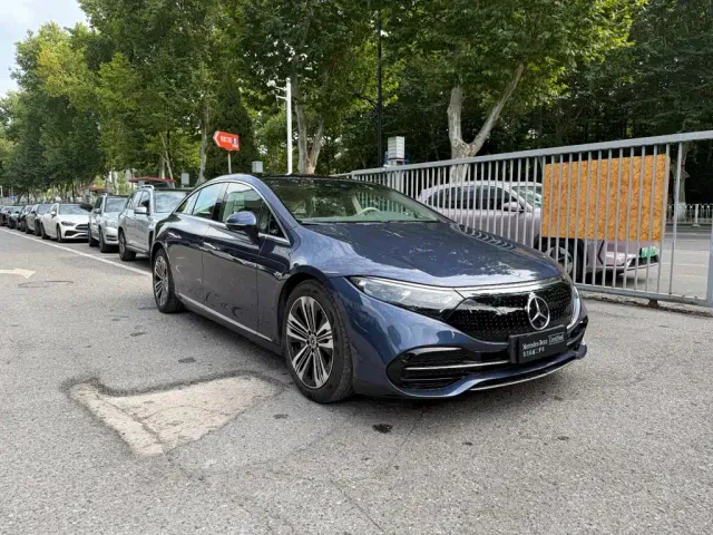 Mercedes-Benz EQS — Фото автомобиля 2