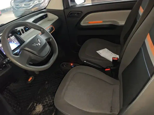 Wuling Hongguang Mini EV — Фото автомобиля 14