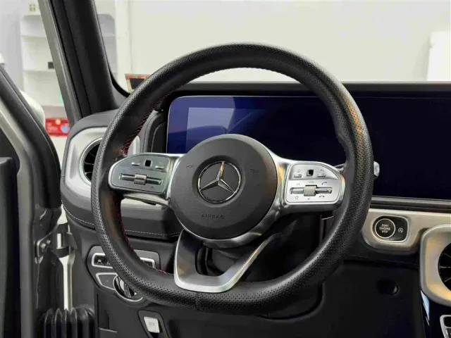 Mercedes-Benz G-Class — Фото автомобиля 14