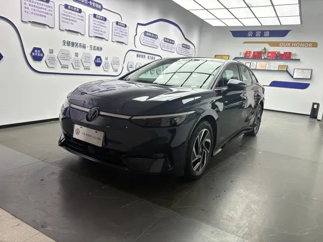 Фотография автомобиля — Volkswagen ID.7 Vizzion