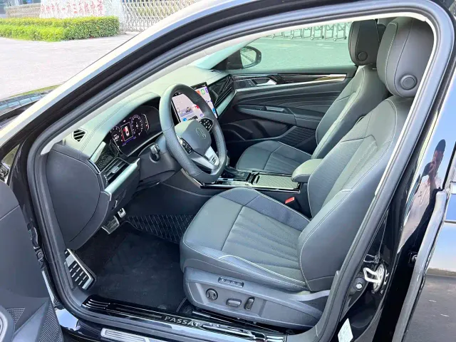 Volkswagen Passat — Фото автомобиля 10