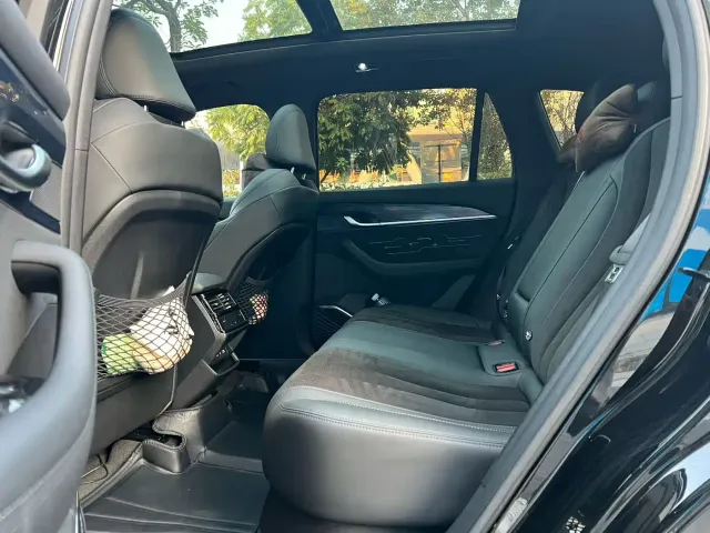Geely Xingyue L — Фото автомобиля 6