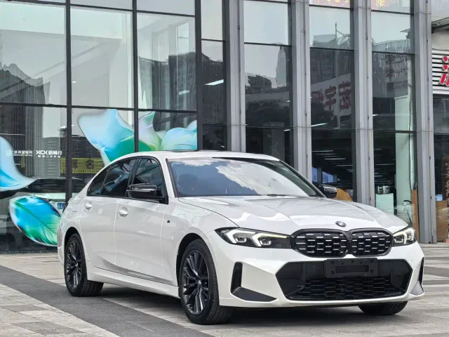 BMW 3 Series — Фото автомобиля 4