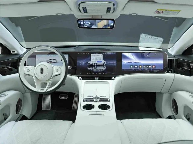 Maextro S800 — Фото автомобиля 7