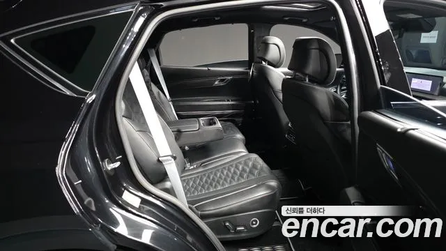 Genesis GV80 — Фото автомобиля 12