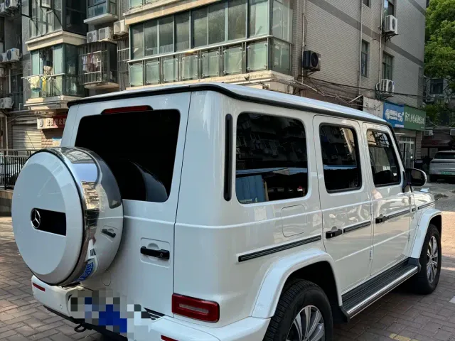 Mercedes-Benz G-Class — Фото автомобиля 8