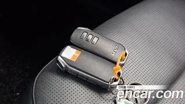 Kia Niro The All New — Фото автомобиля 30