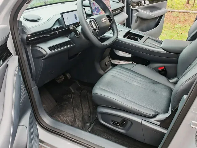 Geely Galaxy E5 — Фото автомобиля 8
