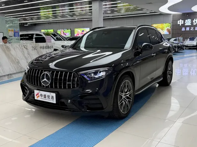 Фотография автомобиля — Mercedes-Benz GLC-Class AMG