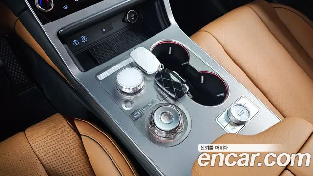 Genesis GV80 2.5T Бензин AWD — Фото автомобиля 9